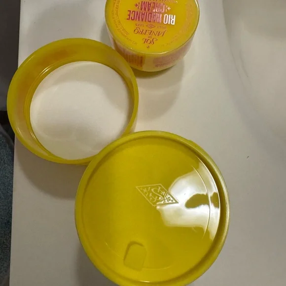 Sol de Janeiro Bright Yellow Cream Jar - Picture 7 of 7